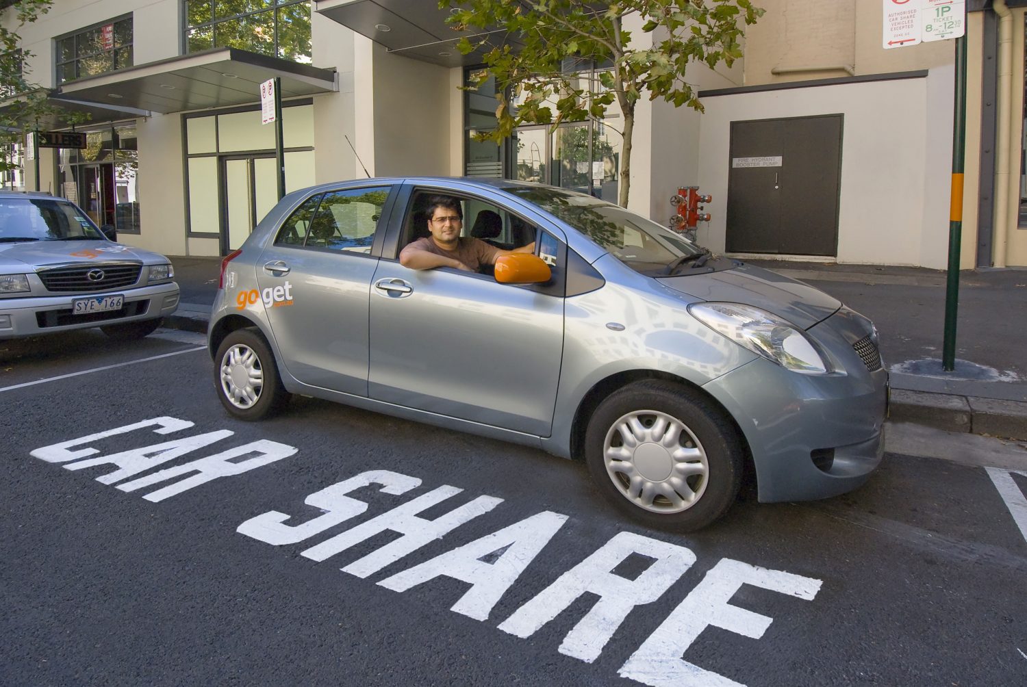 Gli italiani e il car sharing