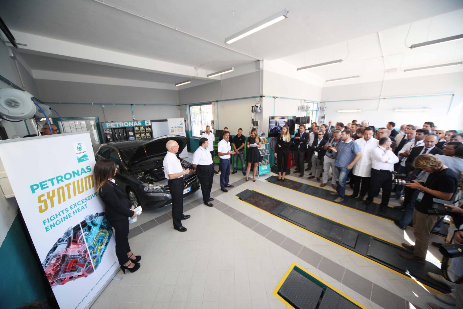 PETRONAS Syntium °CoolTechTM
