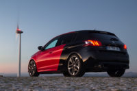 HYUNDAI IX35 vs NISSAN Qashqai