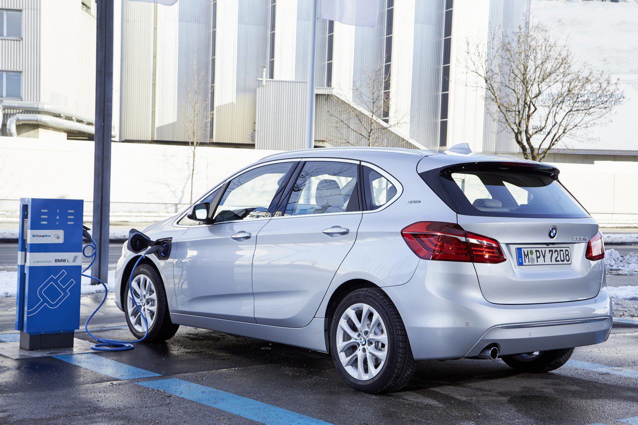 BMW XDrive meets eDrive