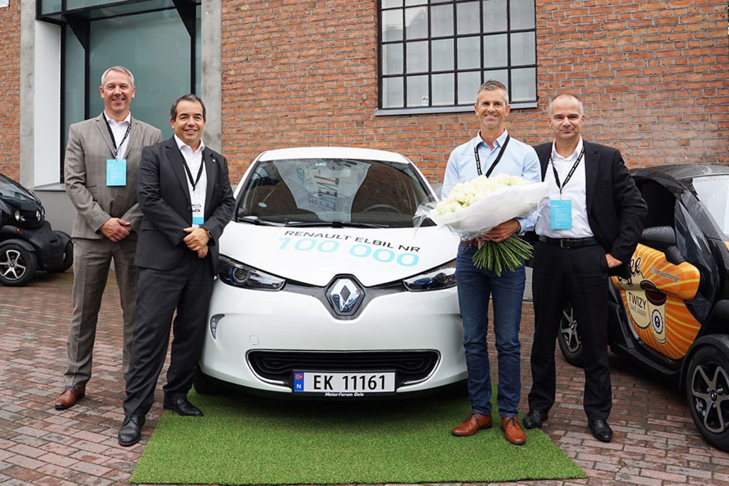 Renault consegna il 100.000° veicolo elettrico