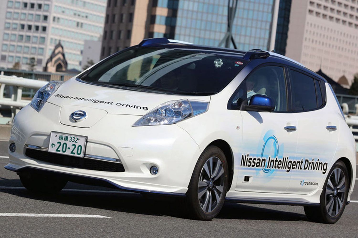 Alleanza tra Renault/Nissan e Microsoft per la guida autonoma