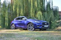 Infiniti Q30
