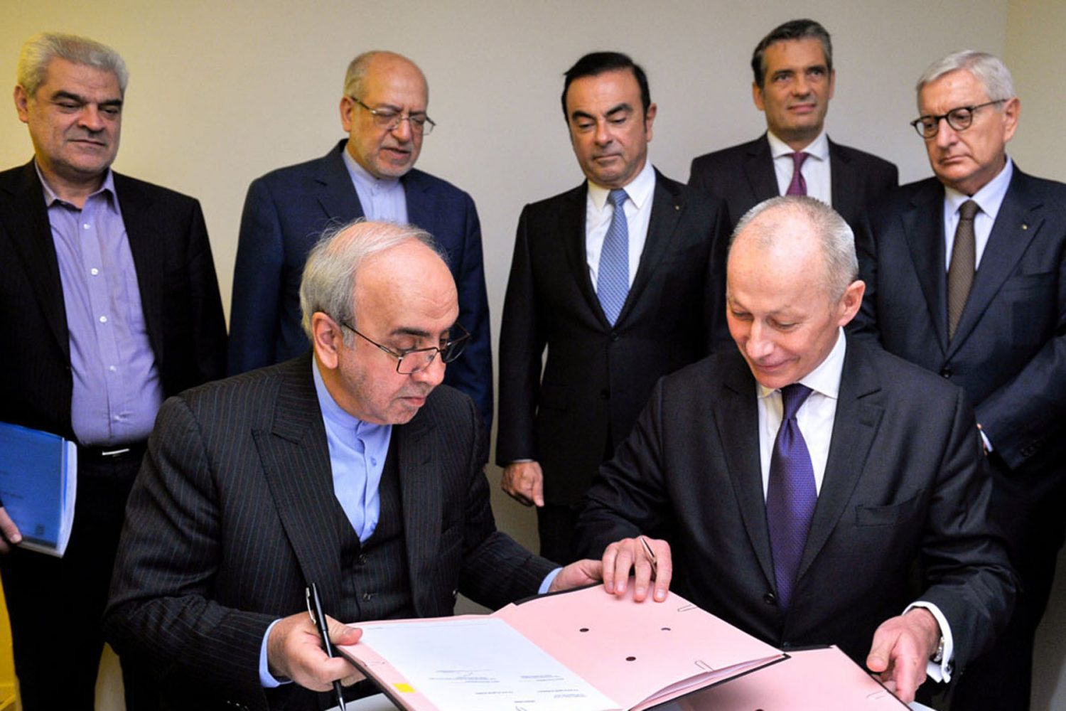 Accordo Renault con governo iraniano