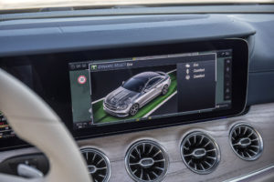 Connettività Mercedes