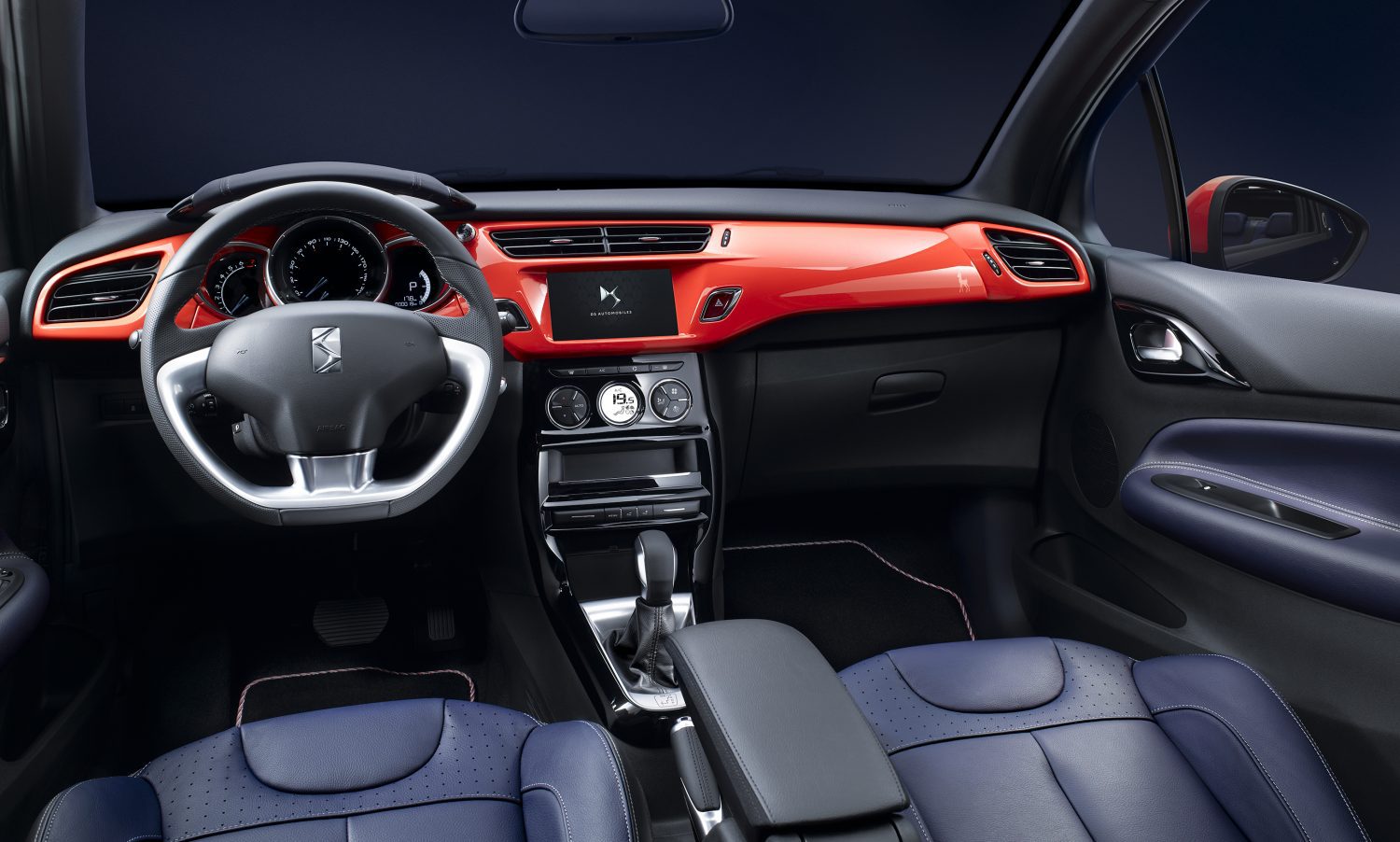 DS 3 Ines de la Fressange