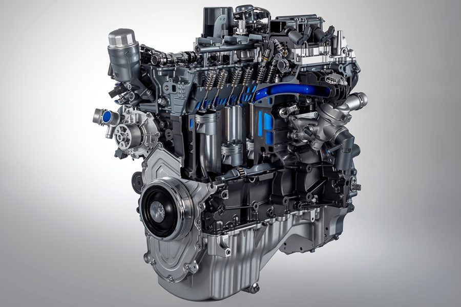 Motore Jaguar Ingenium 4 cilindri 300 CV