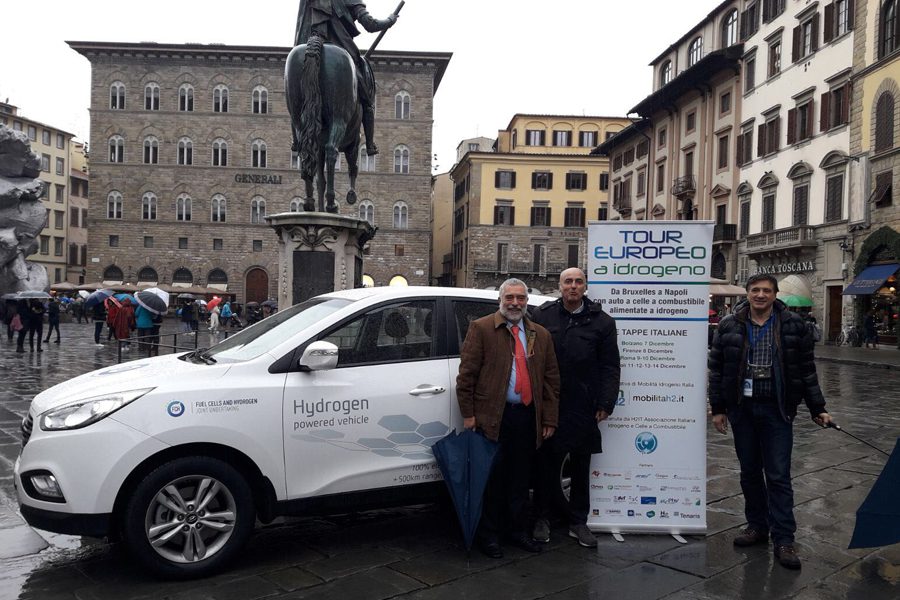 Hyundai-ix35-fuel-cell