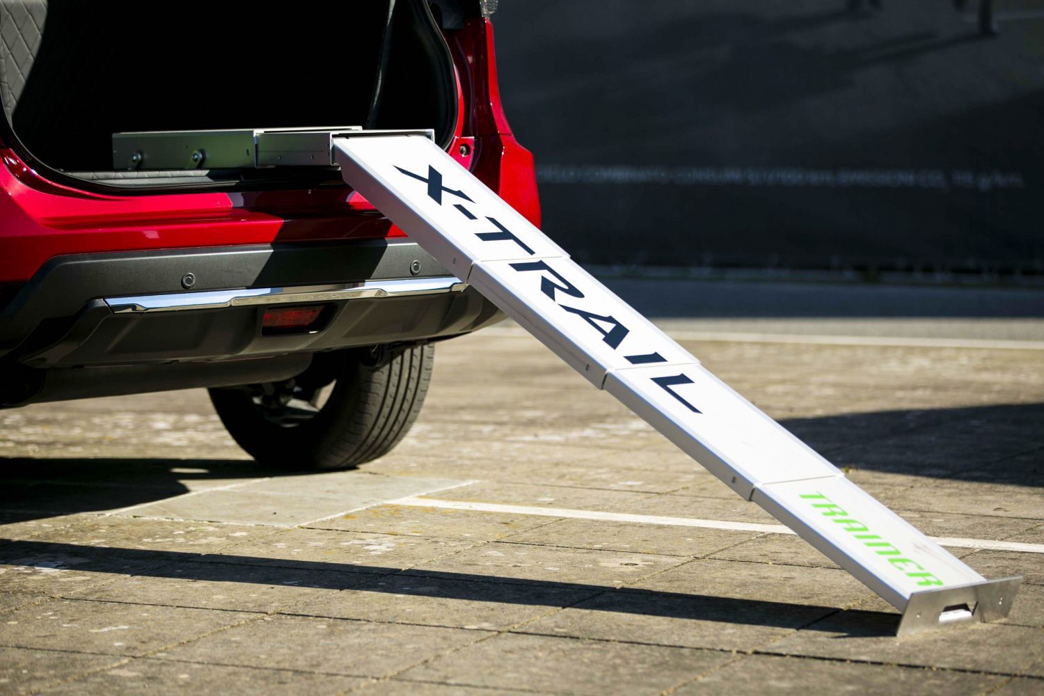 Nissan X-Trail Trainer