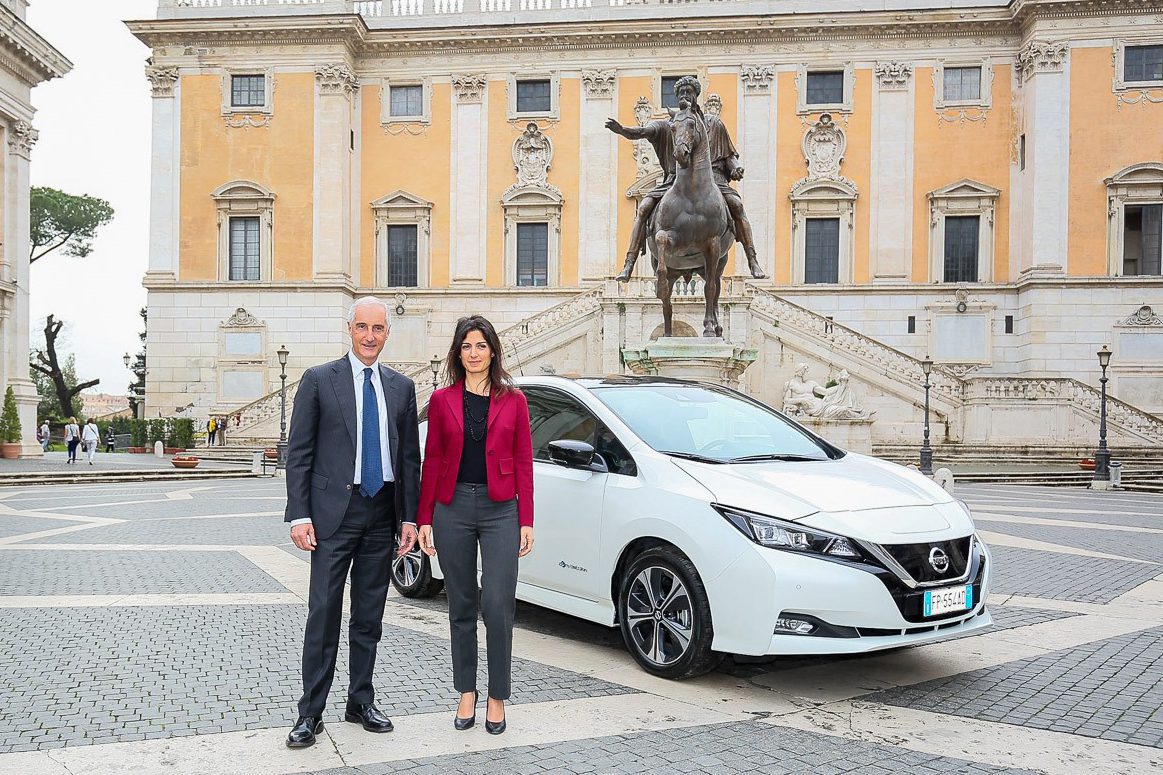 nuova-nissan-leaf-roma-capitale