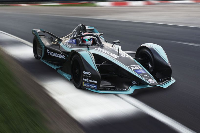 Jaguar I-TYPE 3_front