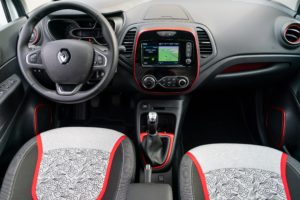 Renault Captur TOKYO EDITION