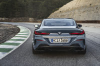 P90306630_highRes_the-all-new-bmw-8-se