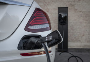 Mercedes Classe E 300 de EQ Power