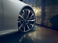 12-lexus-wheel-detail-v05-997969