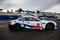 P90342219_highRes_bmw-m6-gt3-bmw-team-