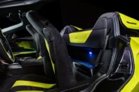 Alcantara e BMW i8 Roadster LimeLight Edition (1)