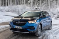 Opel Grandland X Hybrid4