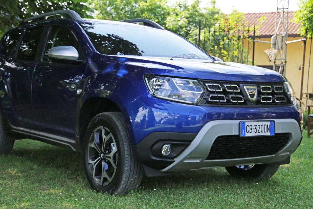 Dacia Duster TCe: frontale