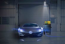 Forvia unisce Faurecia ed Hella per l’aftermarket