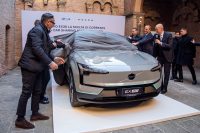 5 – Volvo Car Italia fornirà 300 EX30 al car sharing Corrente