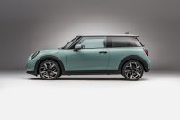 Mini Cooper S 2024 (2)