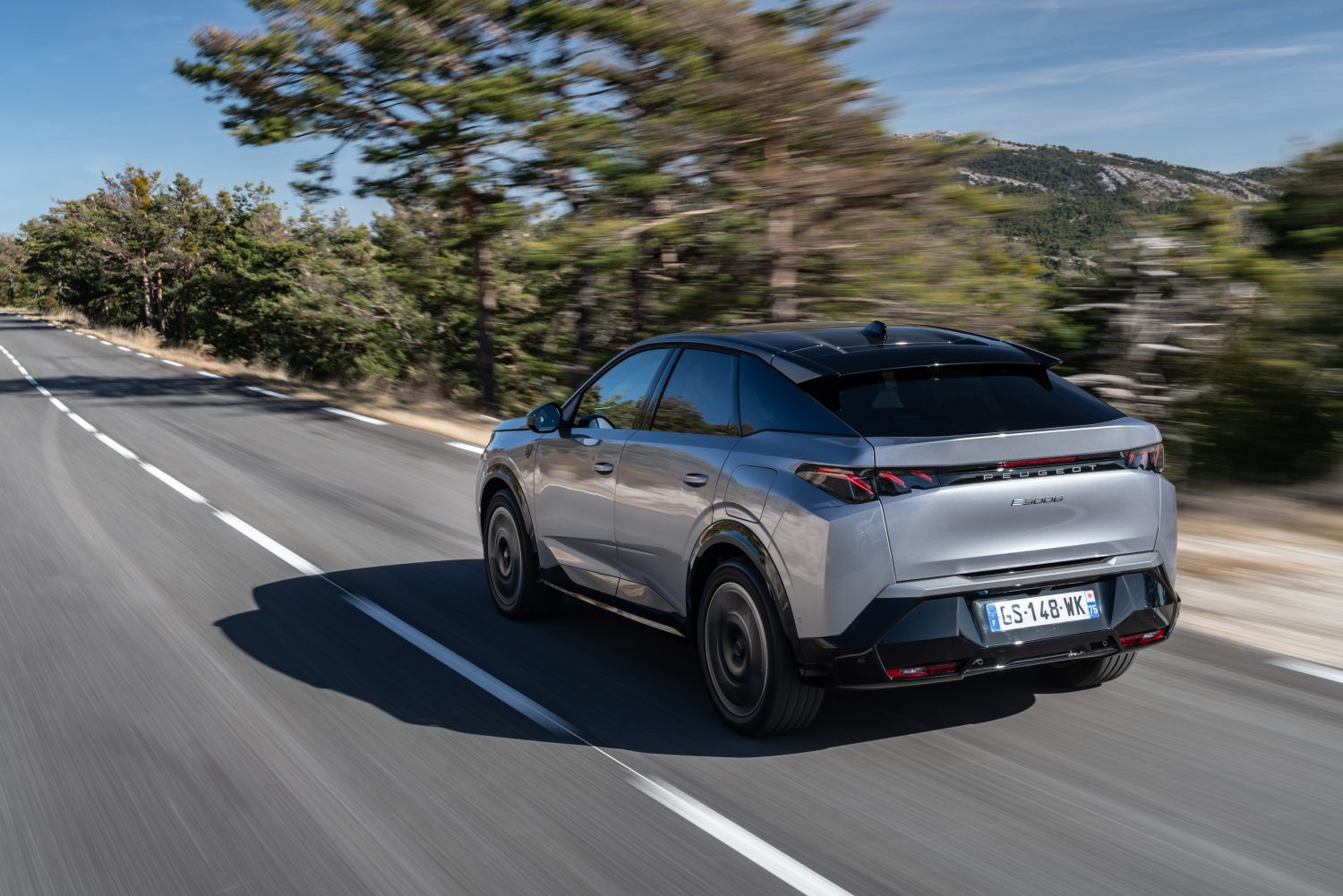 PEUGEOT_E3008TESTDRIVE_2402TC352