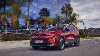 Renault Scenic: prova dell'elettrica da oltre 600 km di autonomia
