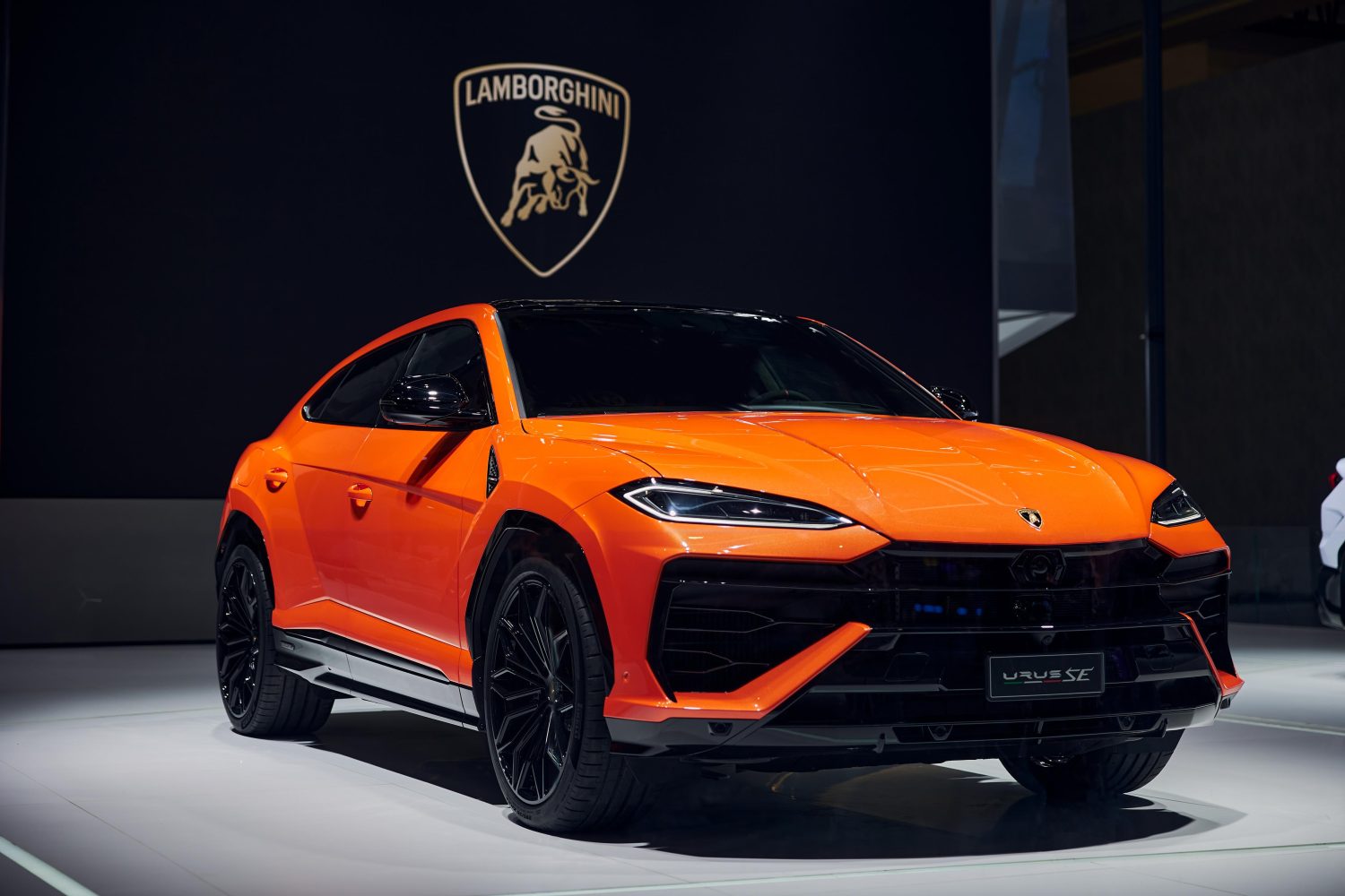 Lamborghini Urus PHEV