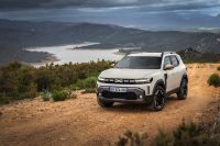 Dacia-Duster-Hybrid-037 (1)