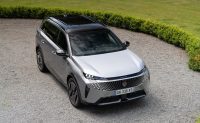 Peugeot 5008  anteriore