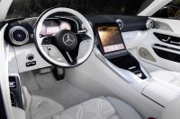 Der neue Mercedes-Maybach SL Monogram Series für das ultimative Open-Air-ErlebnisThe new Mercedes-Maybach SL Monogram Series, for the ultimate open-air experience