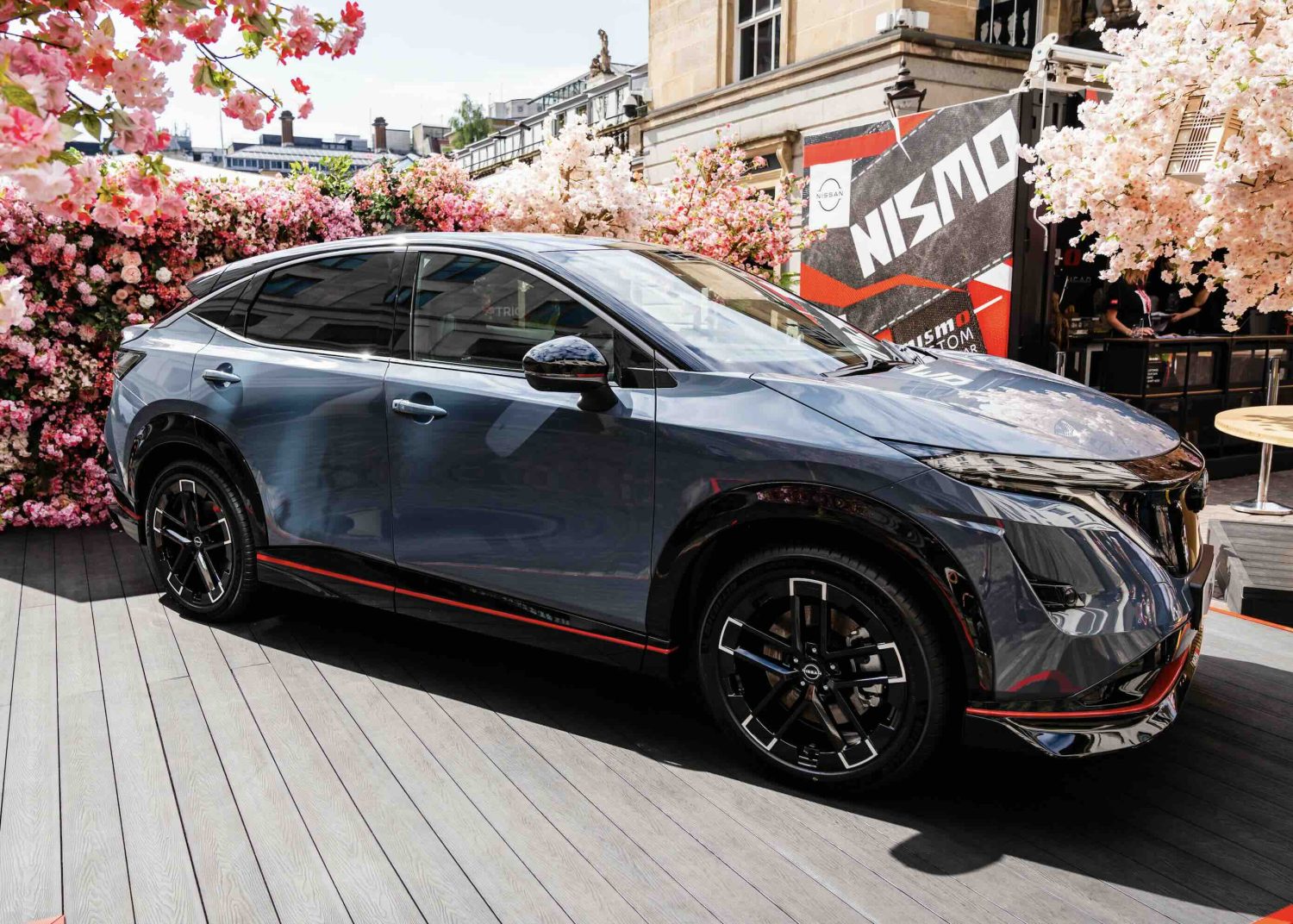 1 Nissan Ariya NISMO