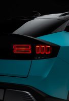 Nuova Nissan LEAF foto unveil (6) (1)