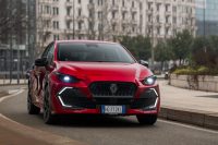 Nuova Renault Clio, 35 anni d'amore puro