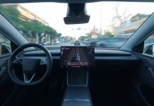 La Tesla che ha attraversato l’America da sola