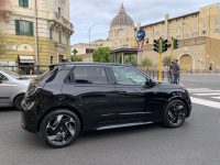 Nissan Micra: più elettrica, più urbana, più italiana