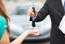 Il sorpasso del noleggio cambia il mercato dell’auto