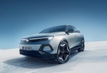 Opel Grandland Electric AWD, l’elettrico che gioca su tutti i terreni